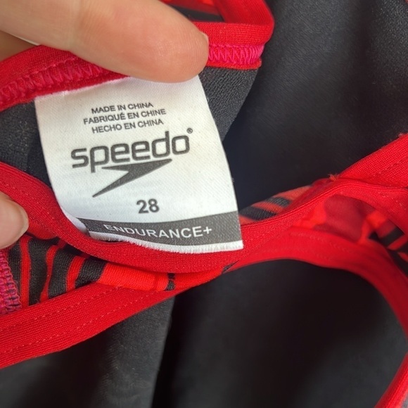 Speedo Endurance+ Swimsuit One Piece Athletic Training Red Black Size 28‎ - Picture 4 of 6